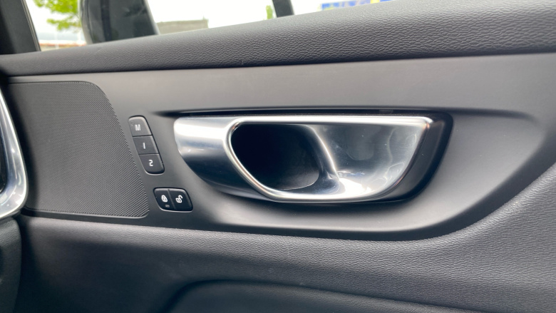 Volvo V60 2.0 T6 [350] PHEV Plus Dark 5dr AWD Auto Estate